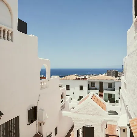Port Royal Apartments, Heated Pool, Speed Wifi, Terrace Apartment *